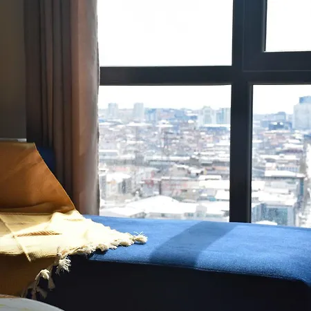 Quiet & Cozy Private 1-bedroom 이스탄불